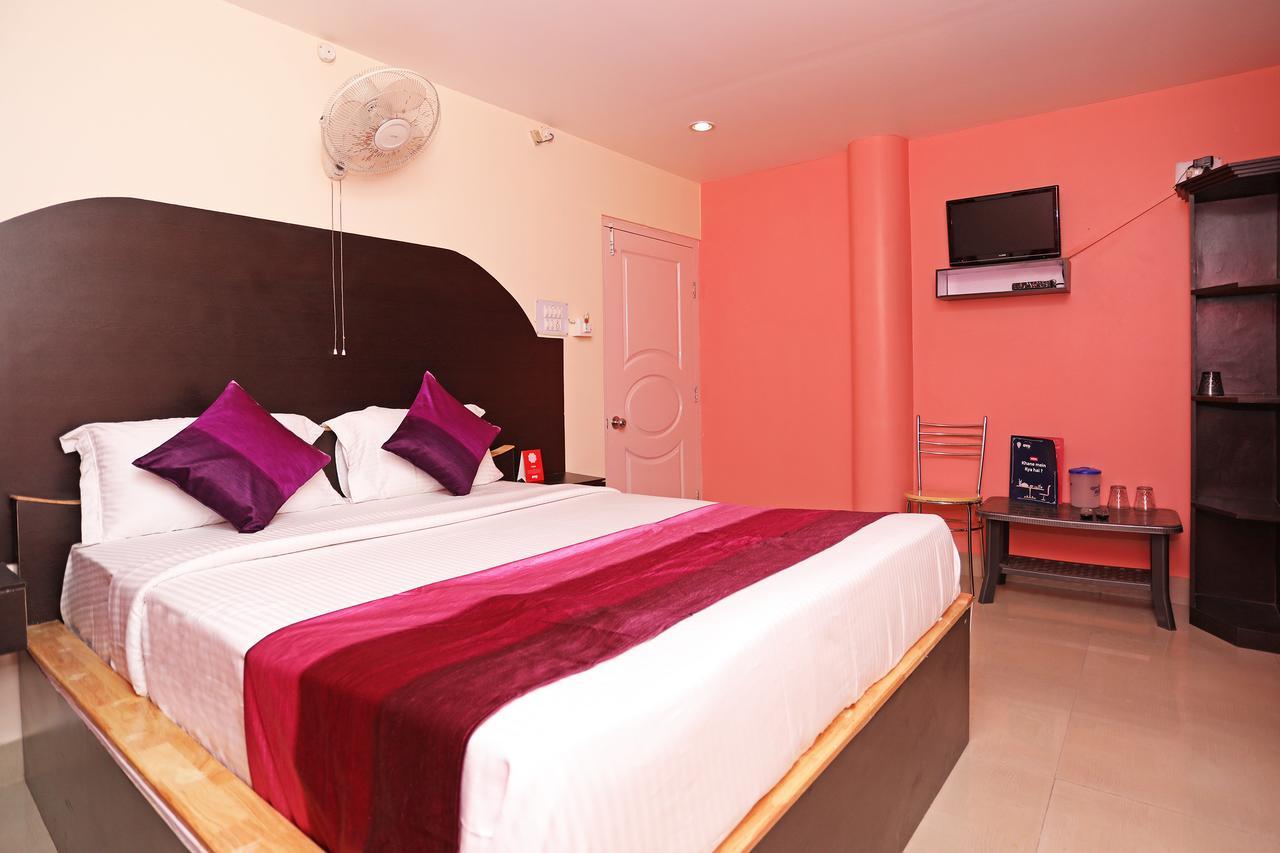 Oyo 9589 Hotel Aries Port Blair Exterior foto
